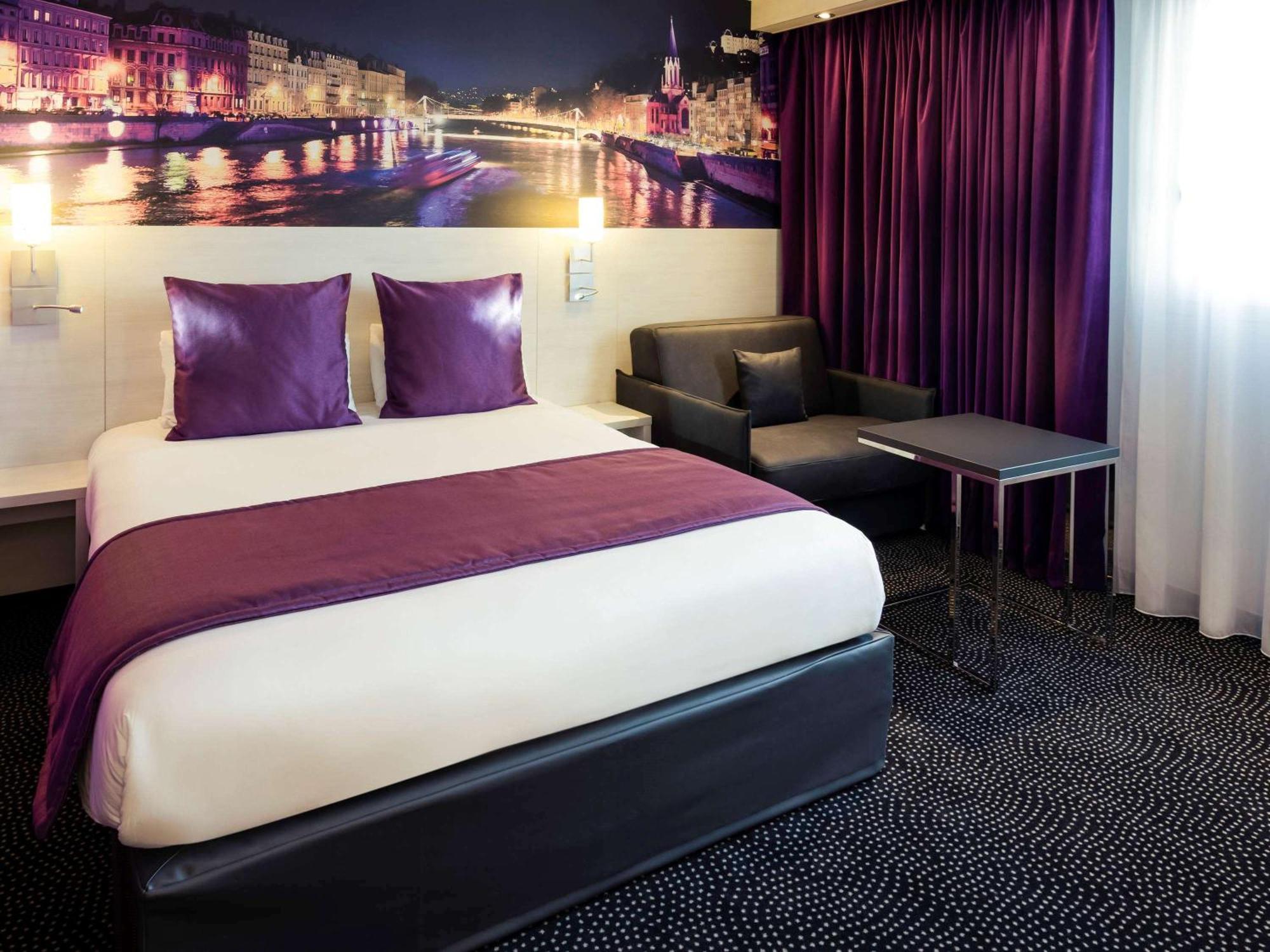 Hôtel Mercure Lyon Centre Charpennes Villeurbanne Exterior foto